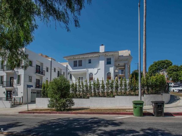 1905 Grace Avenue, Los Angeles CA 90068