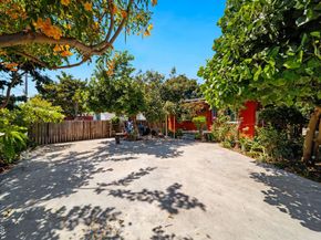 1449 1451 E 75th Street, Los Angeles CA 90001