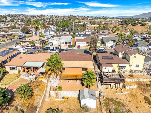 2862 Callejon, San Diego CA 92139