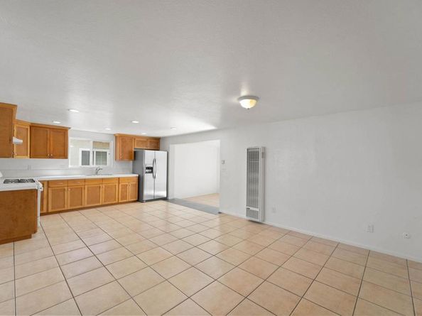 2862 Callejon, San Diego CA 92139