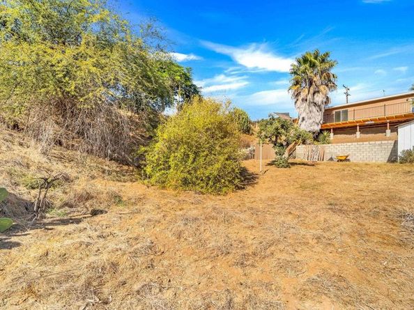 2862 Callejon, San Diego CA 92139