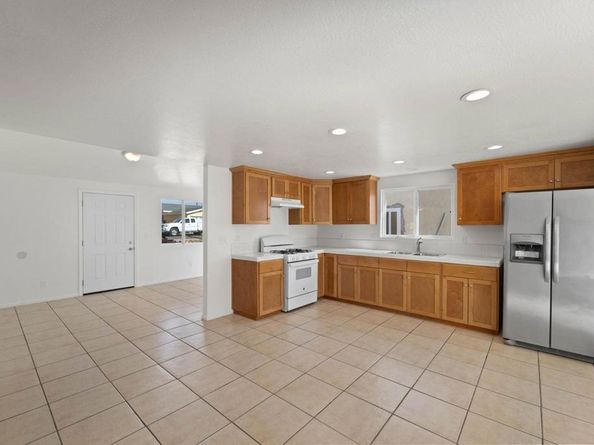 2862 Callejon, San Diego CA 92139