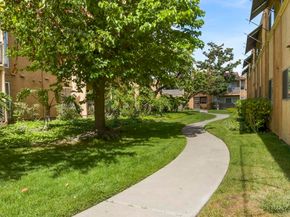 6955 Alvarado Rd 30, San Diego CA 92120