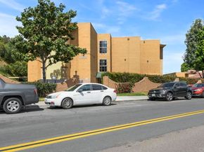 6955 Alvarado Rd 30, San Diego CA 92120