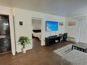 6955 Alvarado Rd 30, San Diego CA 92120