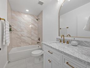 1014 Plover Way, Oceanside CA 92057