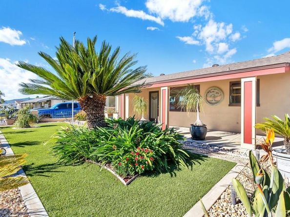 9436 Mast Boulevard, Santee CA 92071