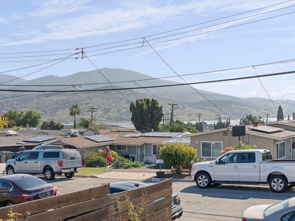 9838 Ivanho Street, Spring Valley CA 91977