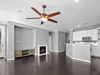 283 Aventura Dr