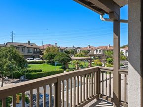 283 Aventura Dr 12, Chula Vista CA 91914