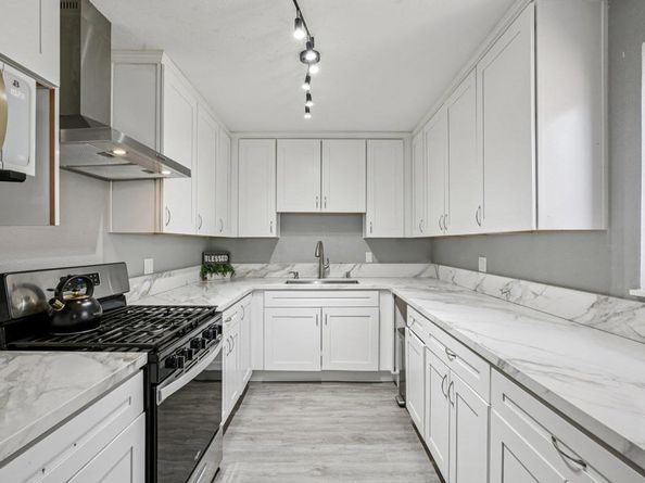 722 S 42nd Street, San Diego CA 92113