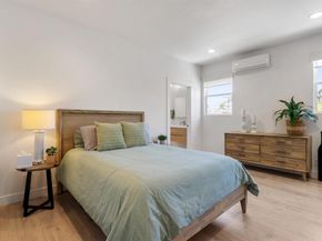 1270 Emerald Street, San Diego CA 92109