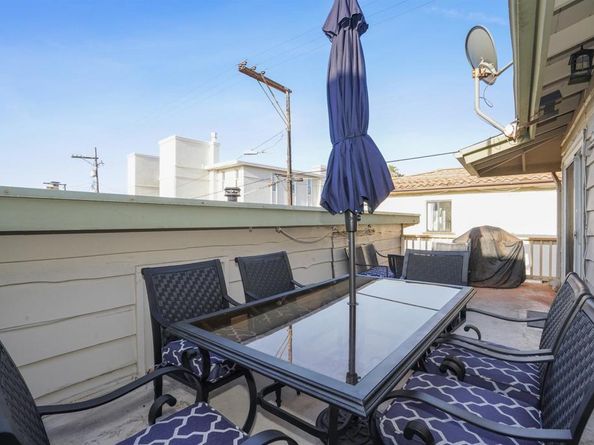3492 Bayside Lane, San Diego CA 92109