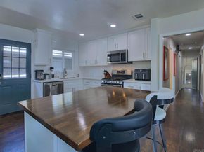 6450 Duluth Ave, San Diego CA 92114