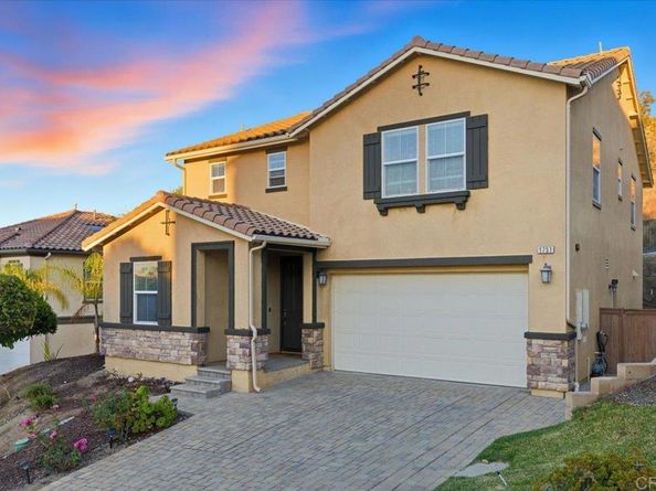 1751 Avenida Regina, San Marcos CA 92069