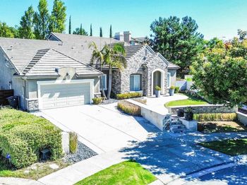 2790 SILVER OAK Court