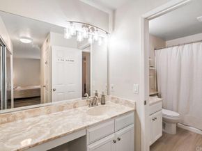 2528 White Oak Place 5, Escondido CA 92027