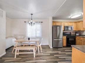 2528 White Oak Place 5, Escondido CA 92027