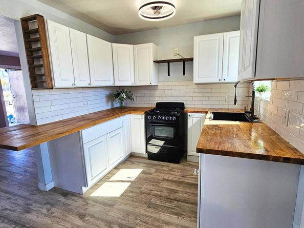 4943 Date Place, San Diego CA 92102