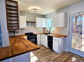 4943 Date Place, San Diego CA 92102