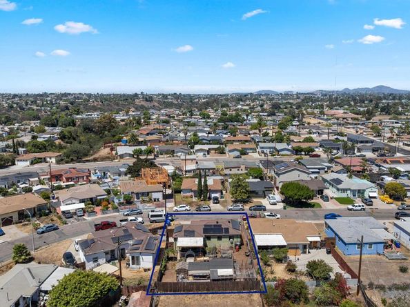 4943 Date Place, San Diego CA 92102