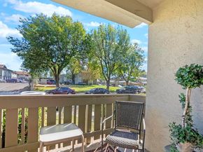 2536 White Oak Place 1, Escondido CA 92027