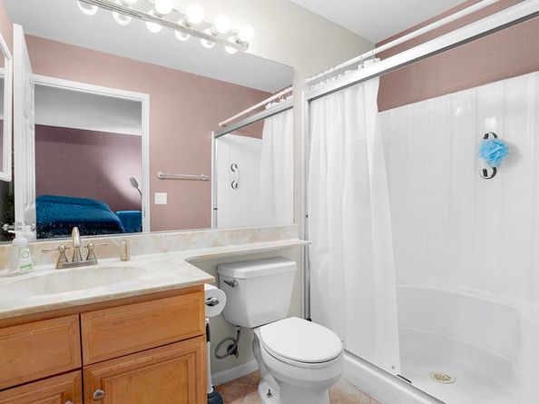 2536 White Oak Place 1, Escondido CA 92027