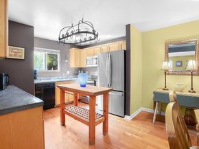 2536 White Oak Place 1, Escondido CA 92027