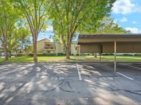 2536 White Oak Place 1, Escondido CA 92027