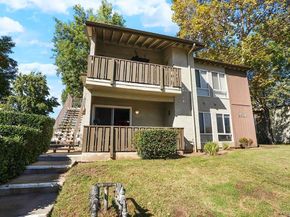 2536 White Oak Place 1, Escondido CA 92027