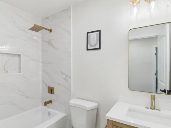 3535 Monroe Ave 5, San Diego CA 92116