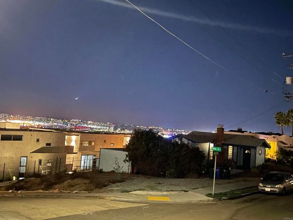 2830 Columbia Street, San Diego CA 92103