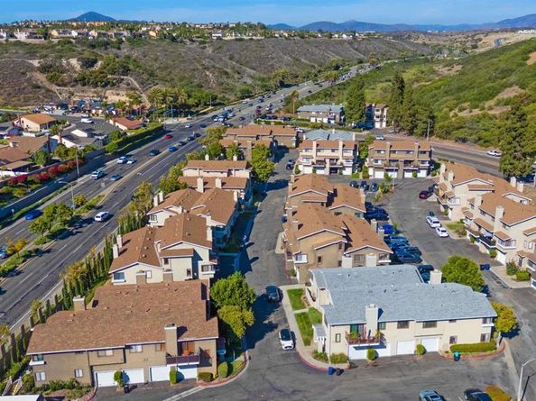 588 Portsmouth Drive, Chula Vista CA 91911