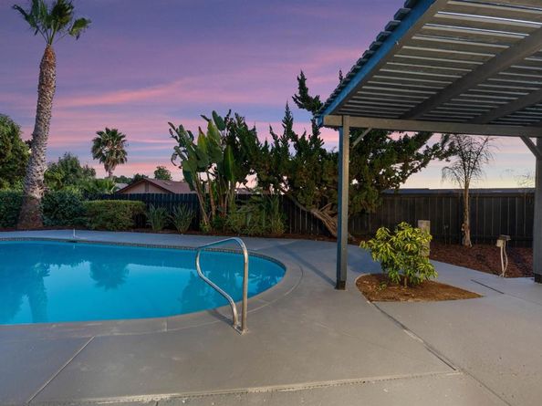 1708 Harold Road, Escondido CA 92026