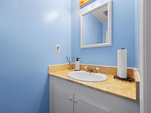 11935 Royal Rd E, El Cajon CA 92021