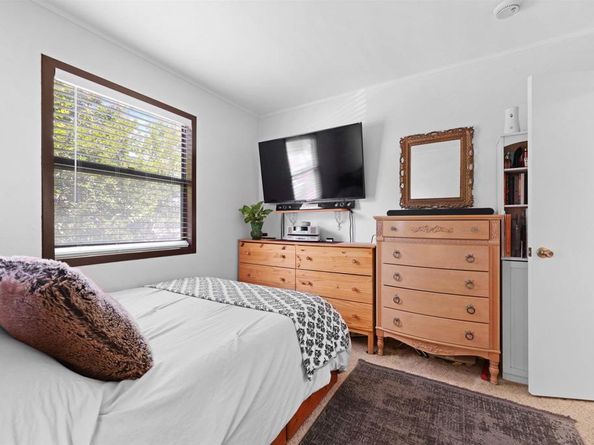 11935 Royal Rd E, El Cajon CA 92021