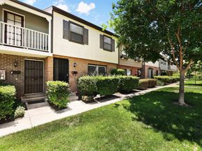 11935 Royal Rd E, El Cajon CA 92021