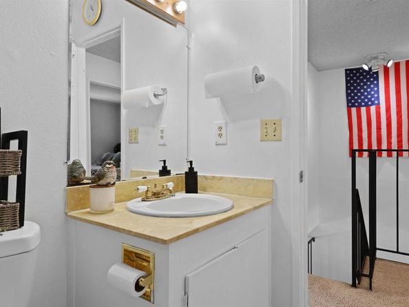 11935 Royal Rd E, El Cajon CA 92021