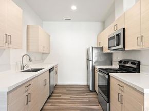 4153 55 Utah Street, San Diego CA 92104