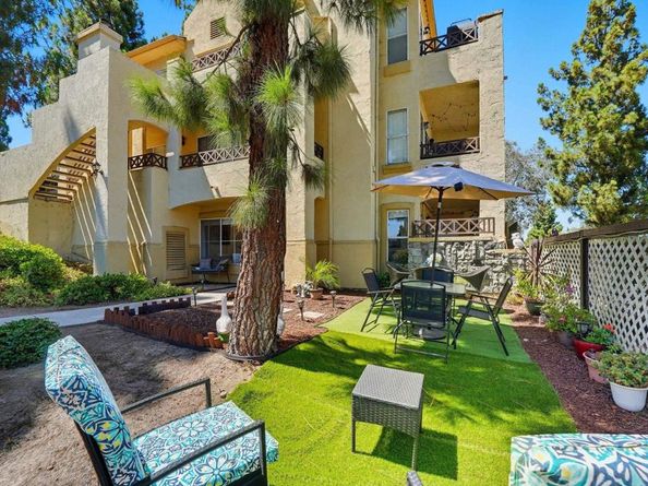 2083 Lakeridge Circle 104, Chula Vista CA 91913