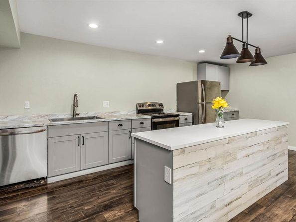 2846 Willow Glen Dr, El Cajon CA 92019