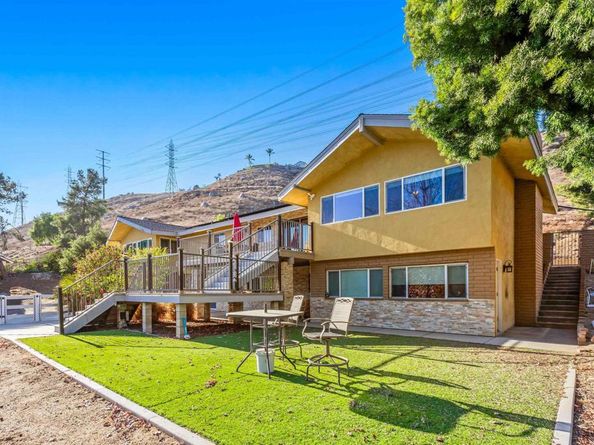 2846 Willow Glen Dr, El Cajon CA 92019