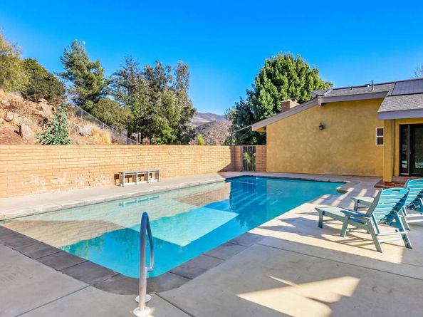 2846 Willow Glen Dr, El Cajon CA 92019