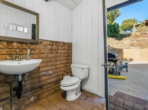 2846 Willow Glen Dr, El Cajon CA 92019