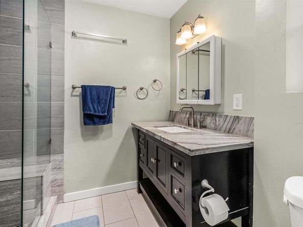 2846 Willow Glen Dr, El Cajon CA 92019