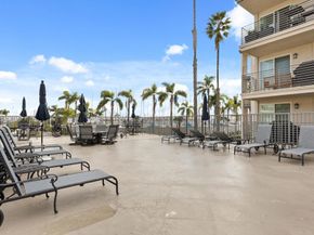 1021 Scott Street 122, San Diego CA 92106