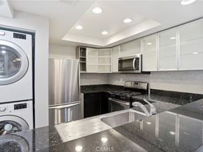 809 N Spurgeon Street 5, Santa Ana CA 92701