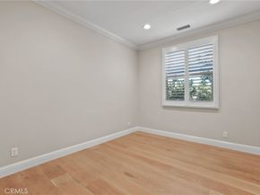 83 Henson, Irvine CA 92620