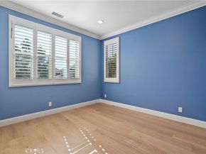 83 Henson, Irvine CA 92620