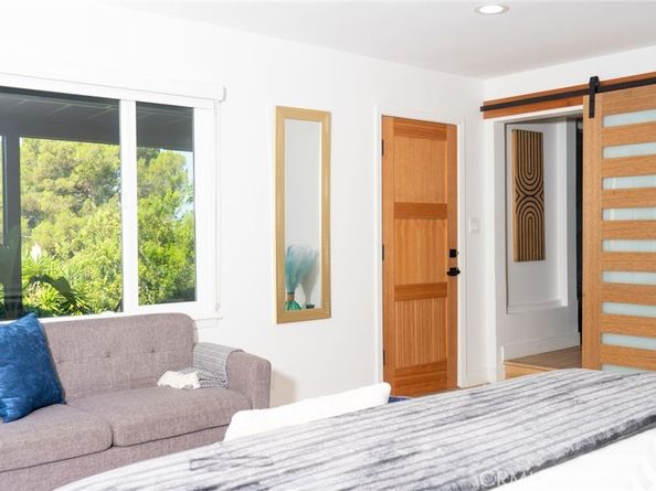1923 Hollyvista, Los Angeles CA 90027